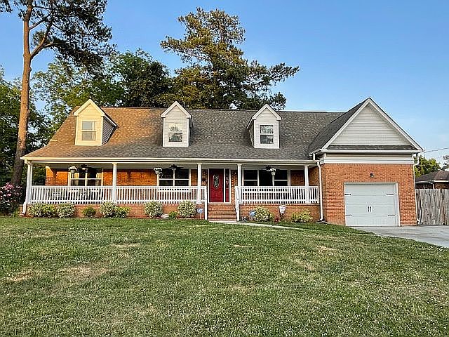 1st image of 3520 Byrn Brae Dr