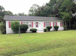 111 S 7th St, Cochran, GA 31014