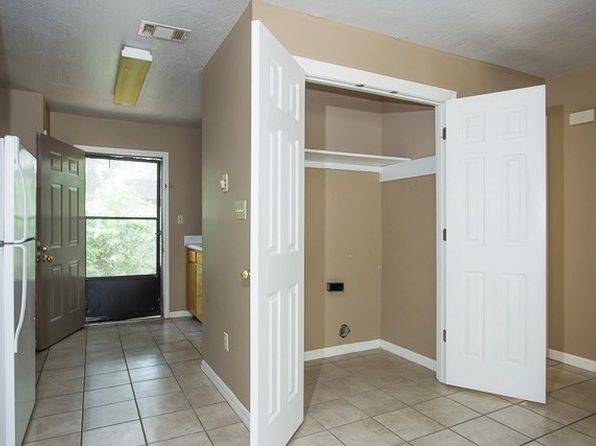 199 Charles St APT 8