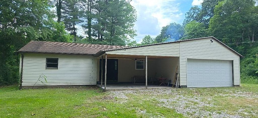 5170 State Route 821 - Property Image