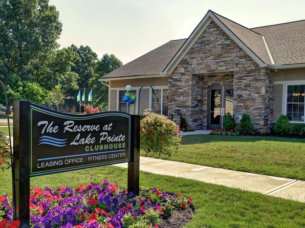The Reserve at Lake Pointe | 5980 Marine Pkwy, Mentor, OH