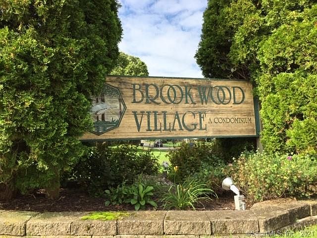 1st image of 5 Brookwood Dr APT A