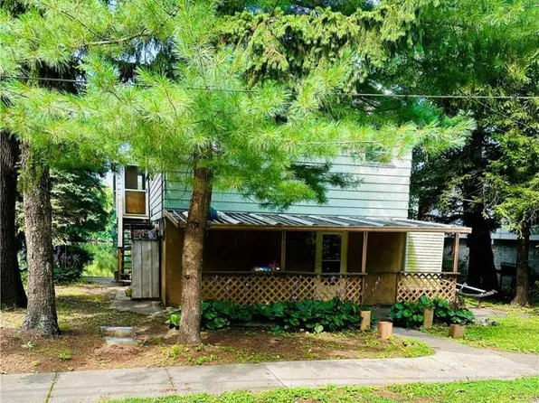 36 Adams Is, Allentown, PA 18109