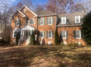 5800 Fox Club Ln, Midlothian, VA 23112