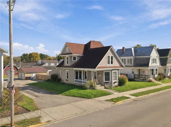 91 S Main St, West Alexandria, OH 45381