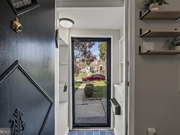 5th image of 1816 Meribrook Rd
