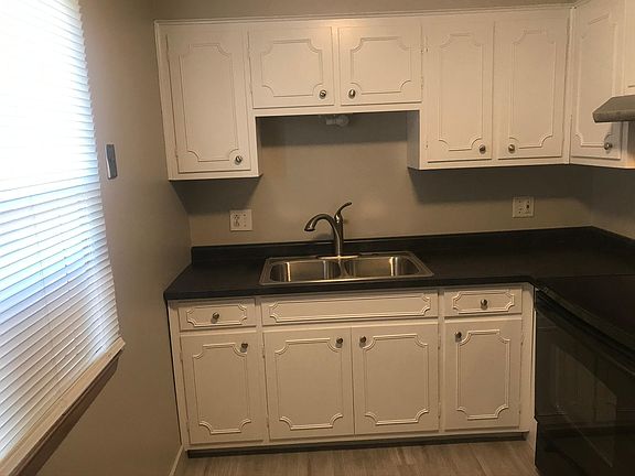 2nd image of 8239 Archer Ave #7
