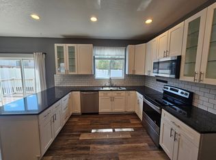 13502 W 10th Ave, Airway Heights, WA 99001