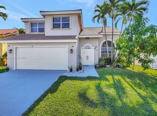 8660 Tourmaline Blvd, Boynton Beach, FL 33472