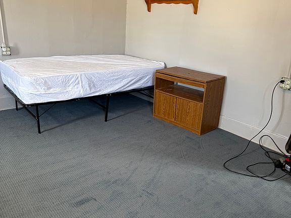 5th image of 405 Horner St #13
