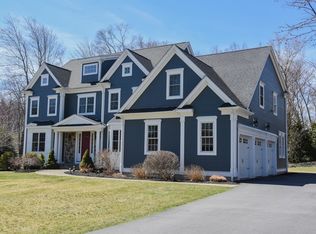 4 Greenleaf Farms Cir, Shrewsbury, MA 01545