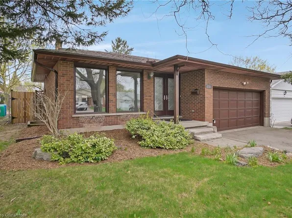 203 Farrier Dr, Kitchener, ON N2P 1J1
