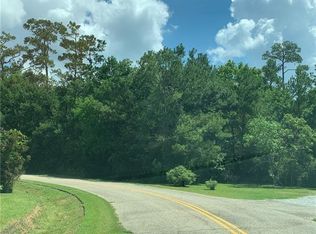 10 & 11 Ebony Dr, Slidell, LA 70460