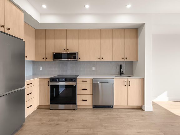 2nd image of 32528 Simon Ave #311