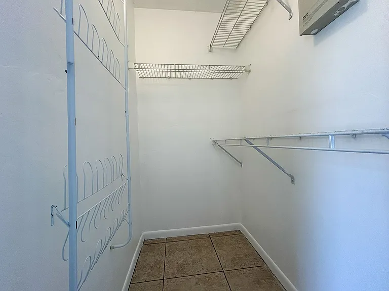 3800 SW 20th Ave #411C — Photo 12