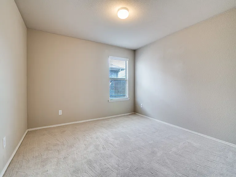 2302 Tombstone Rd — Photo 19