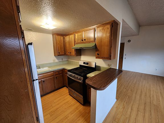 4th image of 1754 Euclid St APT E