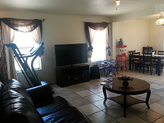 3rd image of 1594 W Joyce Lou Dr