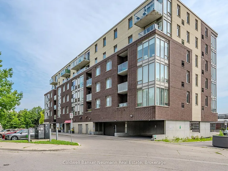 5 Gordon St #309 — Photo 2