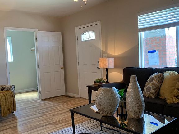 5th image of 227 Lawton St