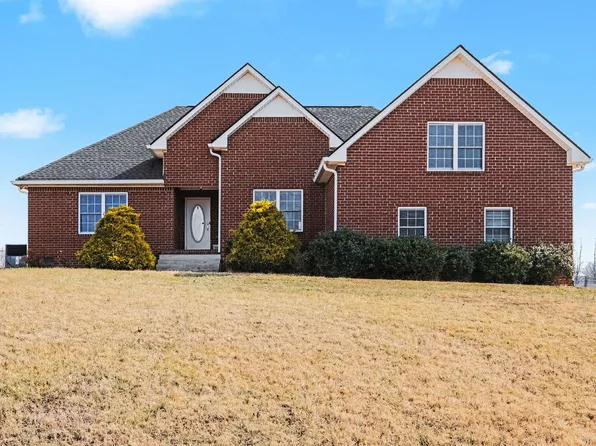 1014 Heritage Hills Dr, Cedar Hill, TN 37032
