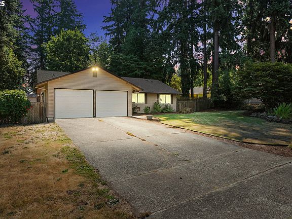 2nd image of 4517 NE 142nd Ave