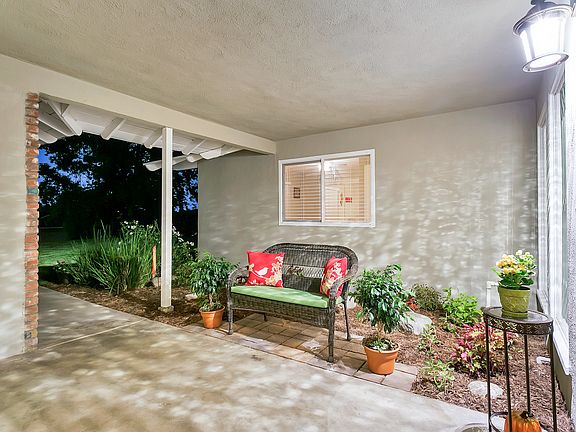 5th image of 1773 Grasscreek Dr