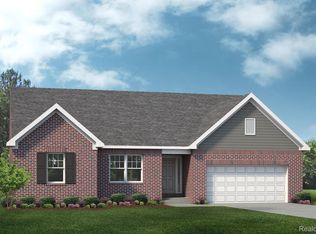 24877 Mooring Dr, Macomb, MI 48042