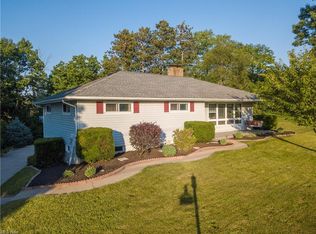 7374 Hudson Rd, Kent, OH 44240