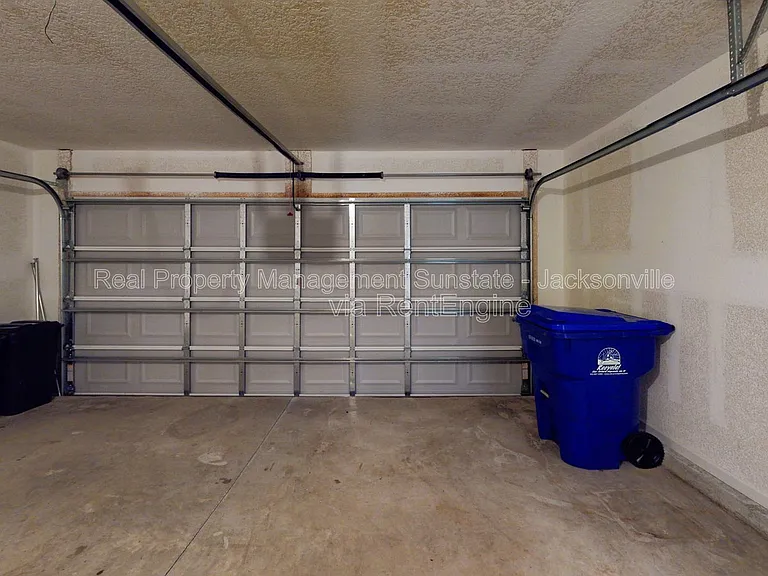 89 Logrono Ct — Photo 13