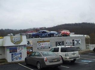 1420 Washington Rd, Washington, PA 15301