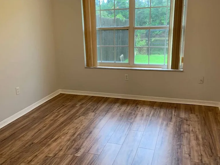 38A Lindsay Dr — Photo 8