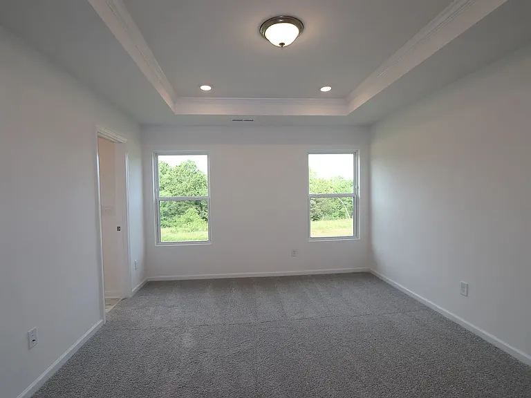 3201 Lilac Grove Dr — Photo 6