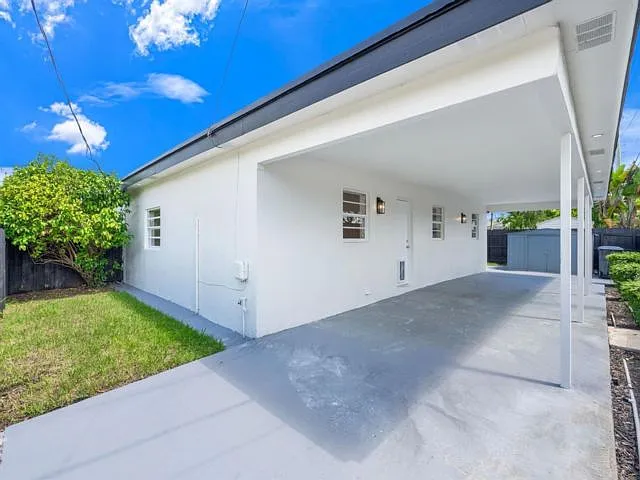3262 Pierce St — Photo 9
