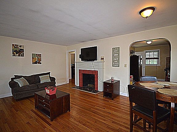 5th image of 15 John David Ln