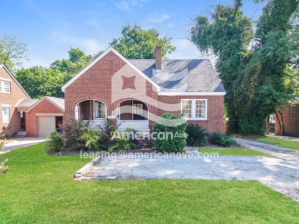 1019694_001_front_view_1.jpg