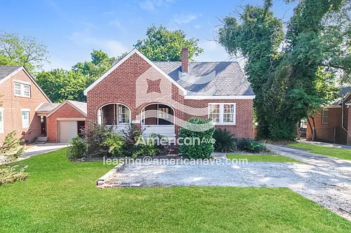 3308 Woodlawn Ave Photo 1