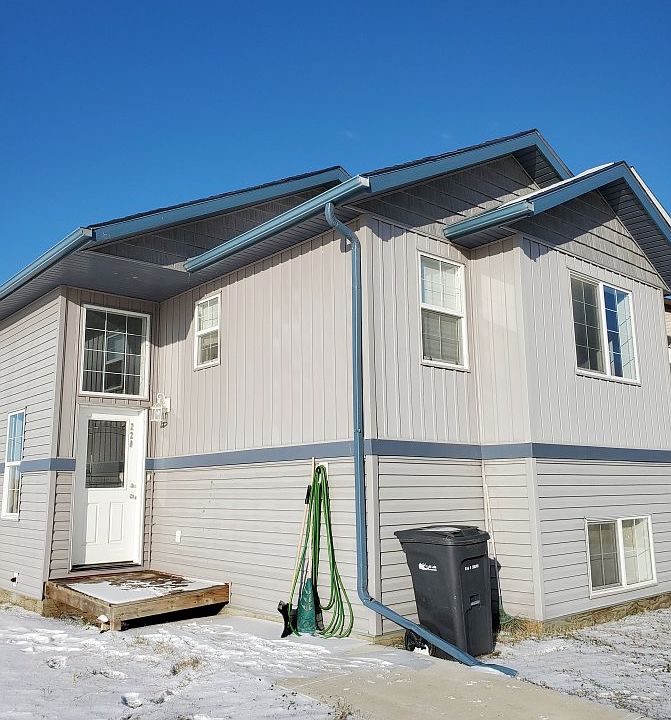1st image of 220 26th St #B