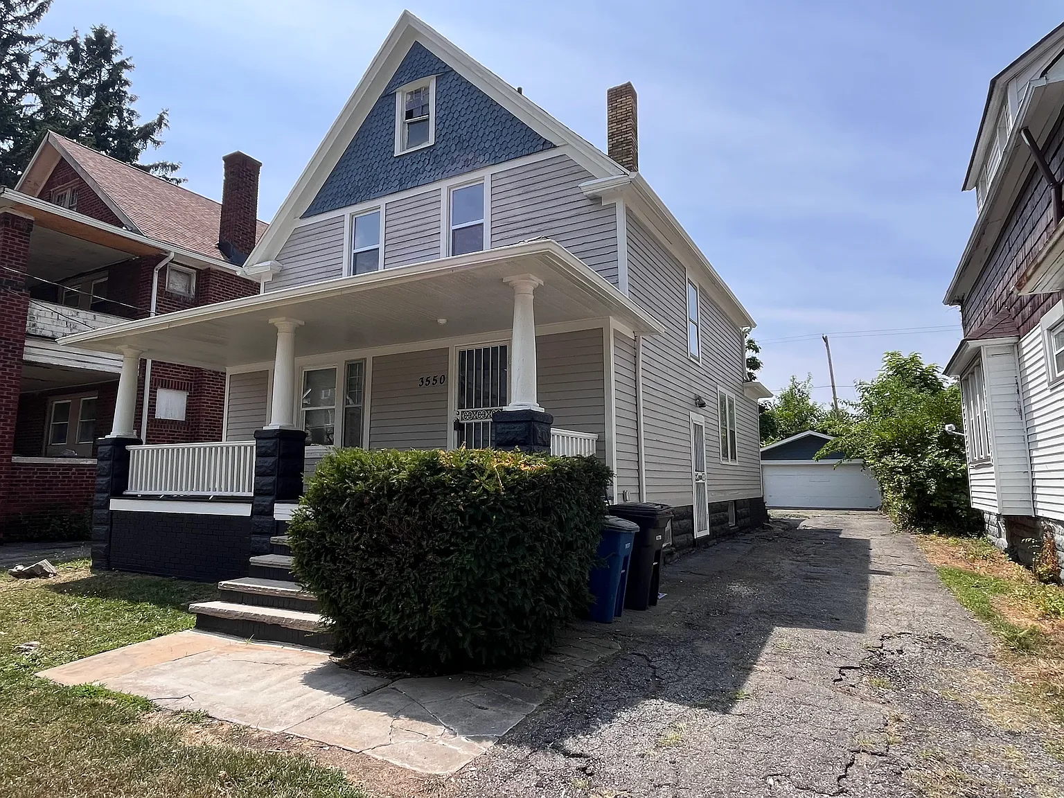 3 bed, 1593 sqft, $1,495 — Photo 1