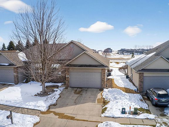 4th image of 4801 Briarwood Dr
