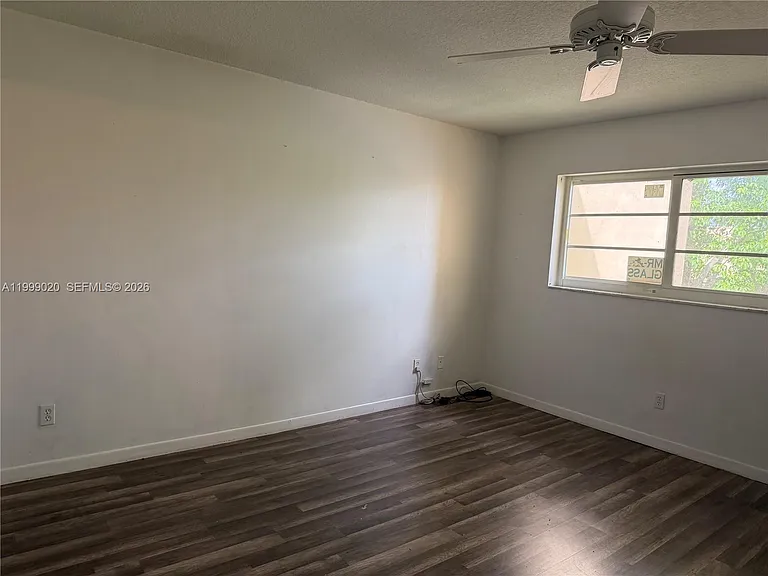 5851 NW 62nd Ave #305 — Photo 8