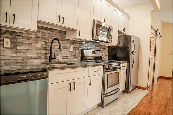 Rented by Resource Realty Group | media 17