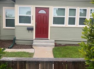 203 F St, Chula Vista, CA 91910