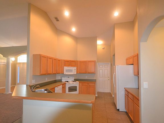 3rd image of 12806 Scottish Pine Ln