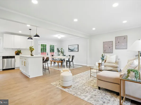 12505 Carland Pl, Laurel, MD 20708