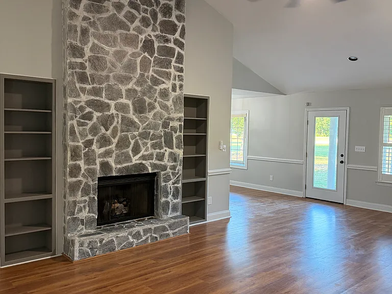 9314 Sawyer Rd — Photo 24