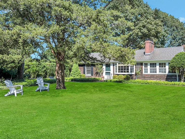 306 Montauk Hwy — Photo 4