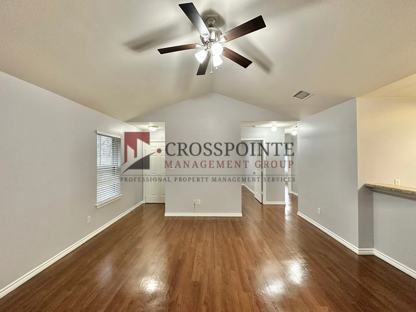 3 Bedroom 2 Bath Duplex at Mansion Creek in Tyler! 1/2 OFF your first full month's rent! — Photo 3