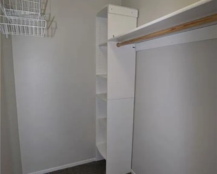 2111 Fountain Springs Dr — Photo 18