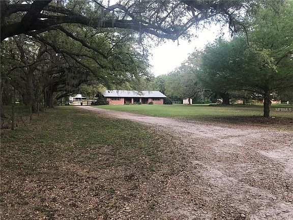 2nd image of 3018 SE Hansel Ave